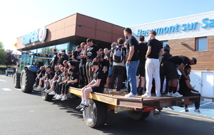 Parade dans les rues de Beaumont