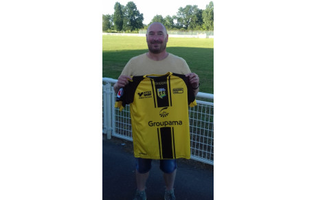 COMMUNIQUE  Anthony BONATTI éducateur  de l'équipe réserve