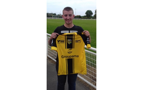 Baptiste ROSE  signe au Beaumont SA 