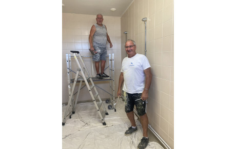 Coup de peinture dans les vestiaires 