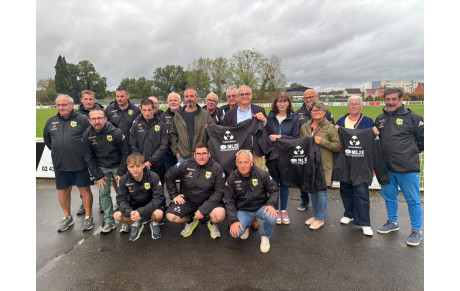 Remise d’équipements de pluie à nos éducateurs