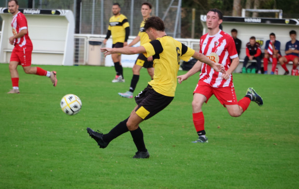 Match de préparation de l’équipe 2 contre Le Mans Gazelec 2    0/3