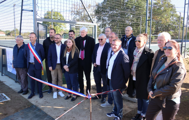 Inauguration du terrain Five ( Crédit photo : Gilles Sillé )